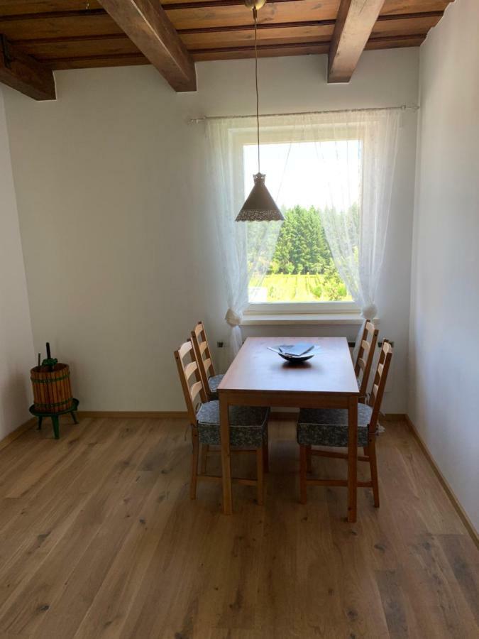 Urlaub Im Weingarten Winten  Eksteriør billede